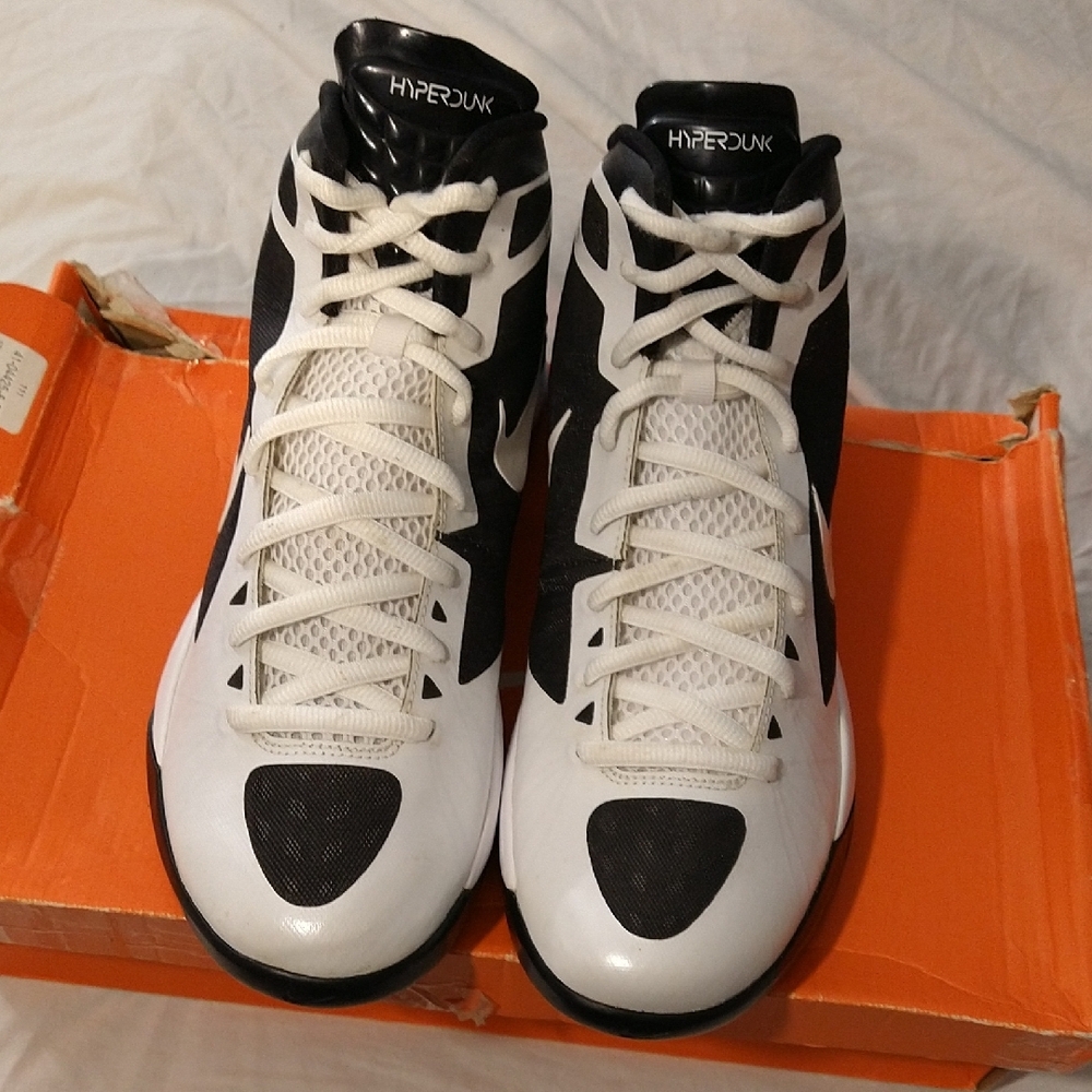 Nike Hyperdunk Black and White Athletic Shoes